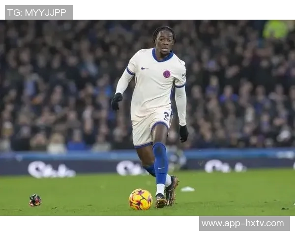 迪萨西本赛季无法租借罗马里昂巴黎FC收到通知