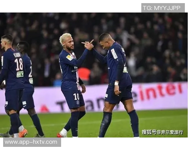 巴黎对阵梅斯大名单公布舍瓦利耶贝拉尔多卢卡斯回归登贝莱缺席