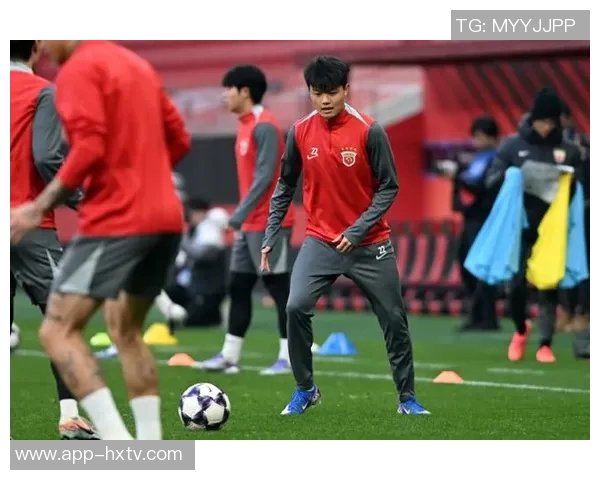 海港队2025至2026亚冠精英联赛赛程揭晓携手并肩全力以赴迎接挑战 海港队2025至2026亚冠精英联赛赛程揭晓携手并肩全力以赴迎接挑战